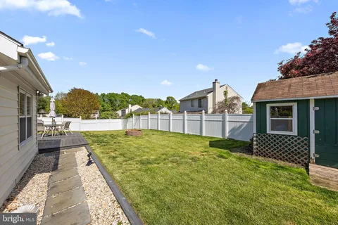 $400,000 | 1905 South Woodmill Drive, Wilmington, DE 19808