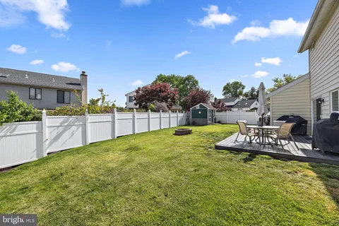 $400,000 | 1905 South Woodmill Drive, Wilmington, DE 19808