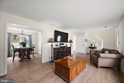 $400,000 | 1905 South Woodmill Drive, Wilmington, DE 19808