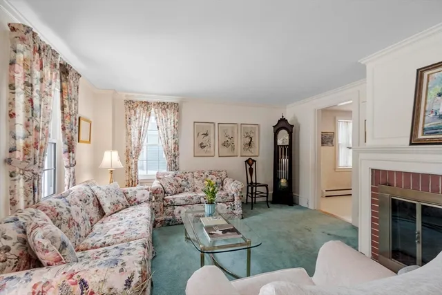 $779,000 | 30 Canterbury Street, Andover, MA 01810