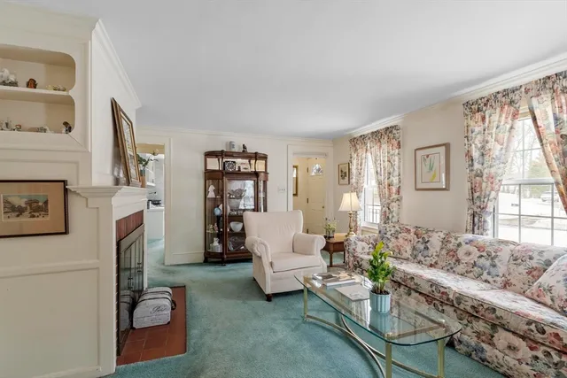 $779,000 | 30 Canterbury Street, Andover, MA 01810