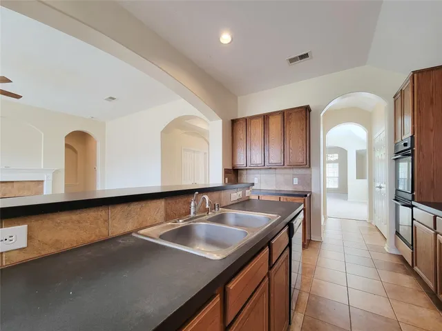 $2,850 | 25219 Piney Heights Lane, Spring, TX 77389