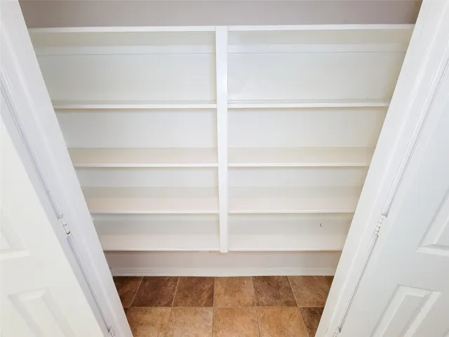 $2,850 | 25219 Piney Heights Lane, Spring, TX 77389