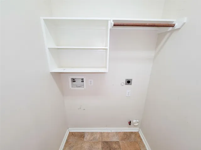 $2,850 | 25219 Piney Heights Lane, Spring, TX 77389