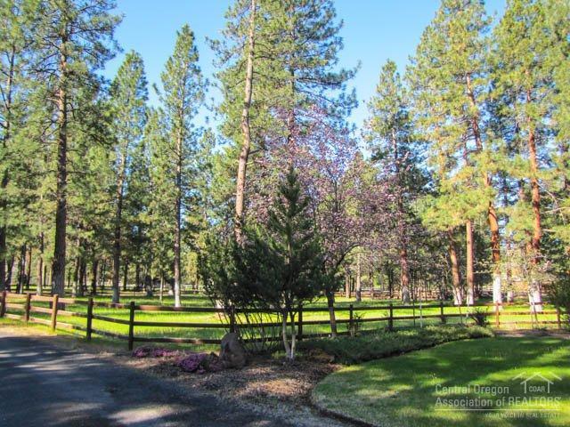 15780 Trapper Point Road Sisters, OR 97759 - Photo 4 of 25 Additional Photo