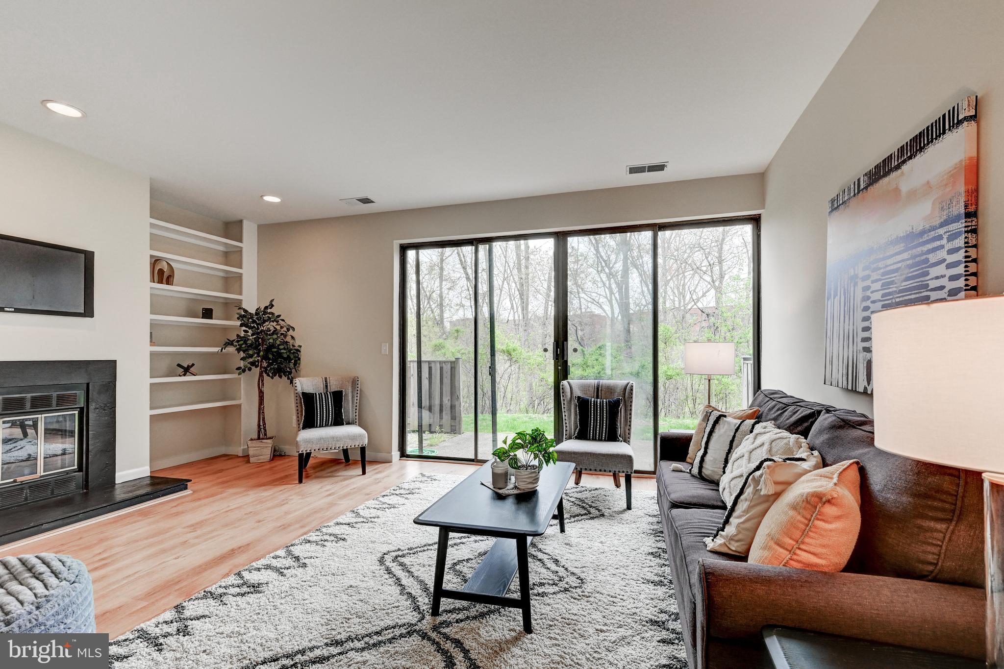 5554 Vantage Point Road Columbia, MD 21044 - Photo 6 of 46 Gallery Image 6