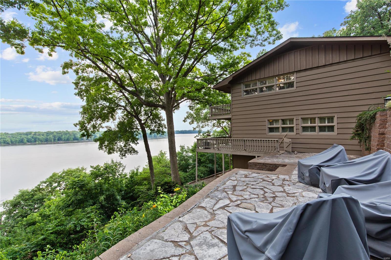 26501 Lockhaven Hill Godfrey, IL 62035 - Photo 5 of 55