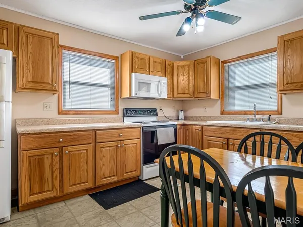 $85,000 | 7066 White Swan Lane, Red Bud, IL 62278