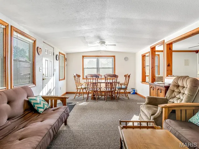 $85,000 | 7066 White Swan Lane, Red Bud, IL 62278