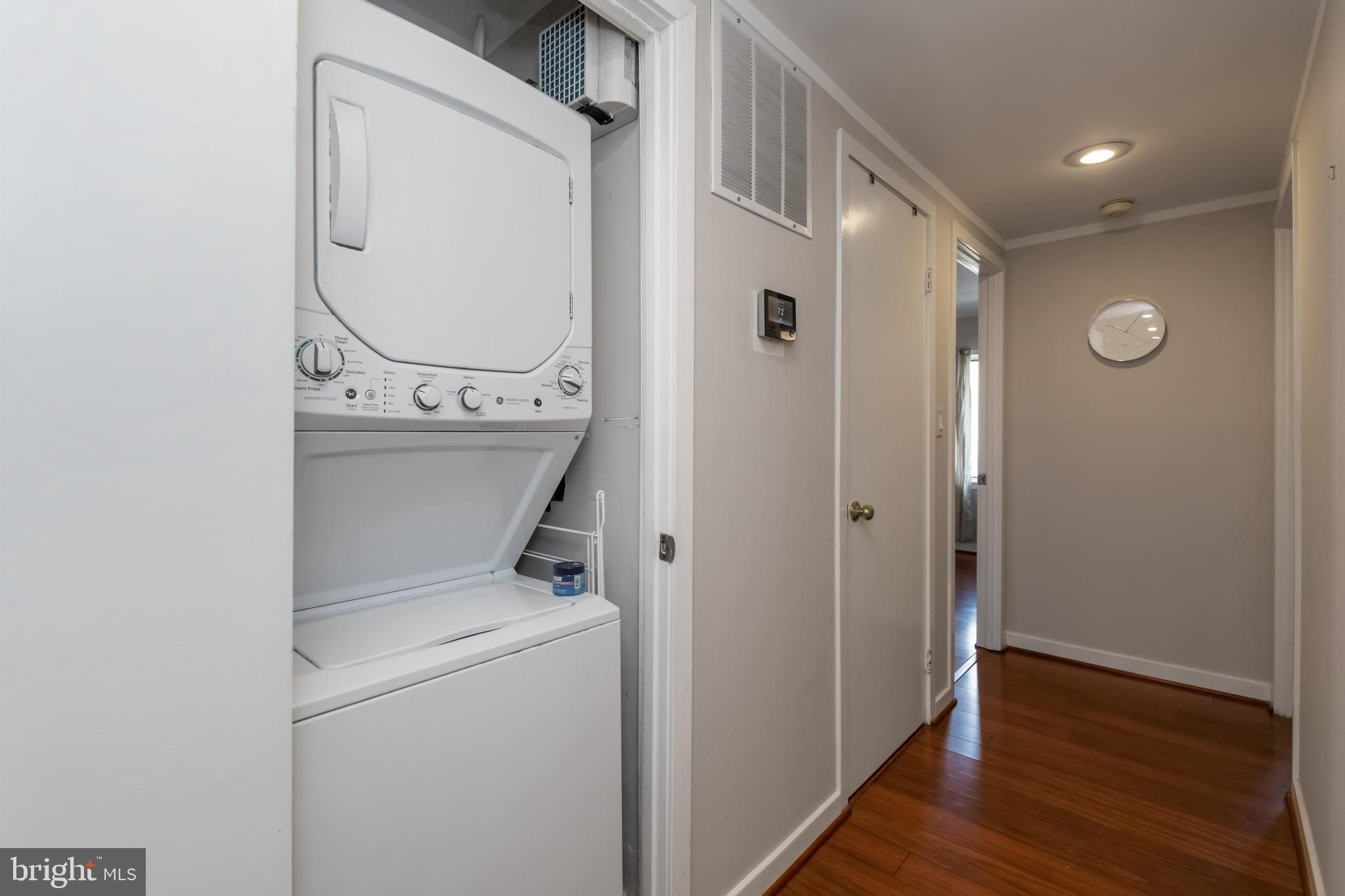 162 West Barre Street, Unit R21 Baltimore, MD 21201 - Photo 20 of 29 Washer dryer in unit