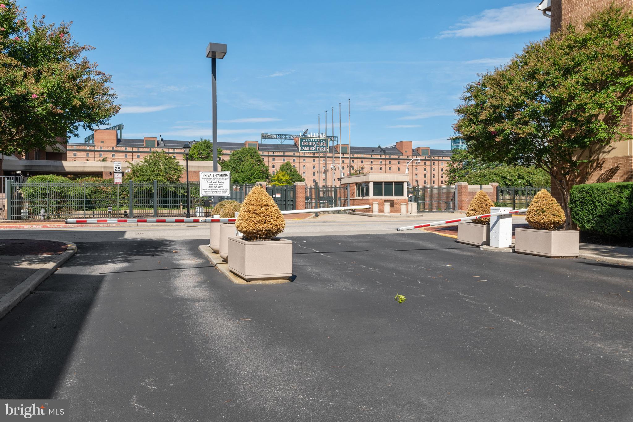 162 West Barre Street, Unit R21 Baltimore, MD 21201 - Photo 23 of 29 Secure parking
