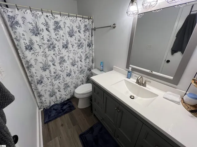 $139,900 | 3706 East North Street, Unit L3, Greenville, SC 29615