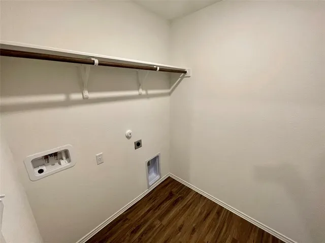 $1,850 | 107 Sophora Drive, Hutto, TX 78634