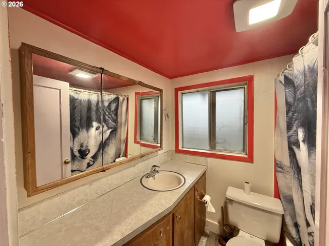 $299,000 | 455 3rd Street, Long Creek, OR 97856