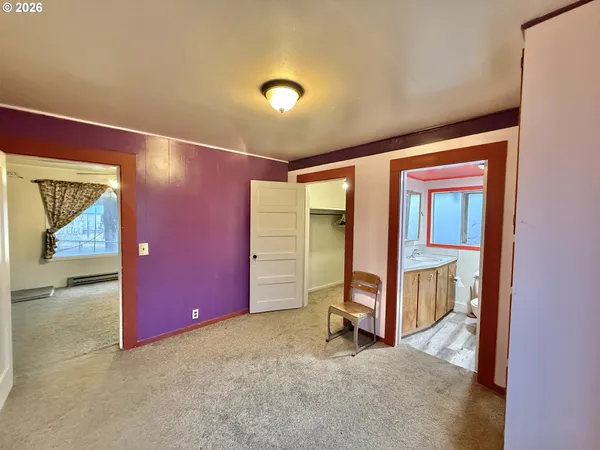 $299,000 | 455 3rd Street, Long Creek, OR 97856