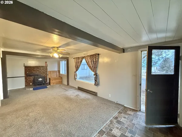 $299,000 | 455 3rd Street, Long Creek, OR 97856