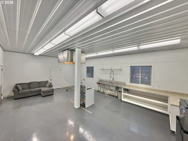 $299,000 | 455 3rd Street, Long Creek, OR 97856