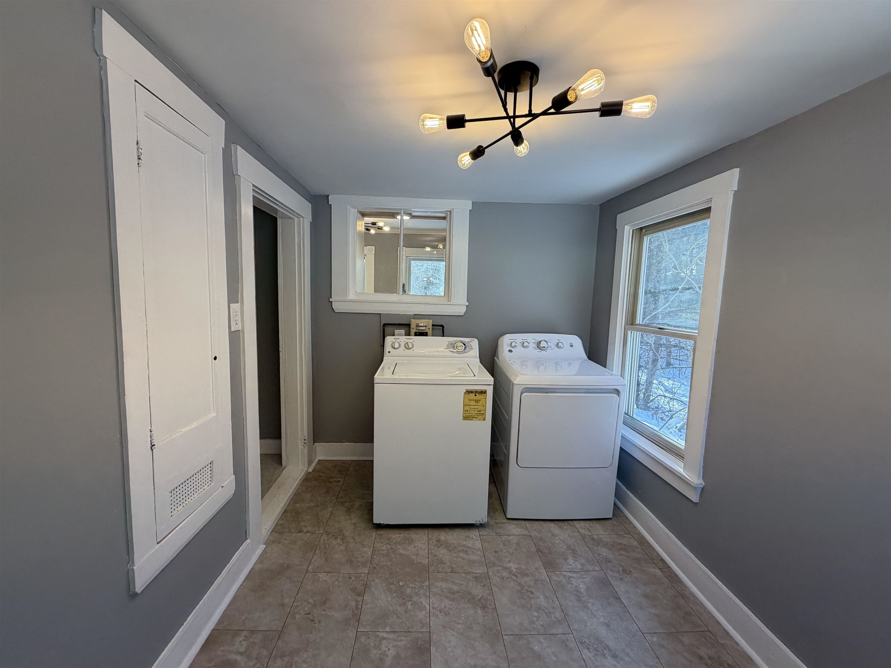 66 Chestnut Hill Road Rochester, NH 03867 - Photo 9 of 27