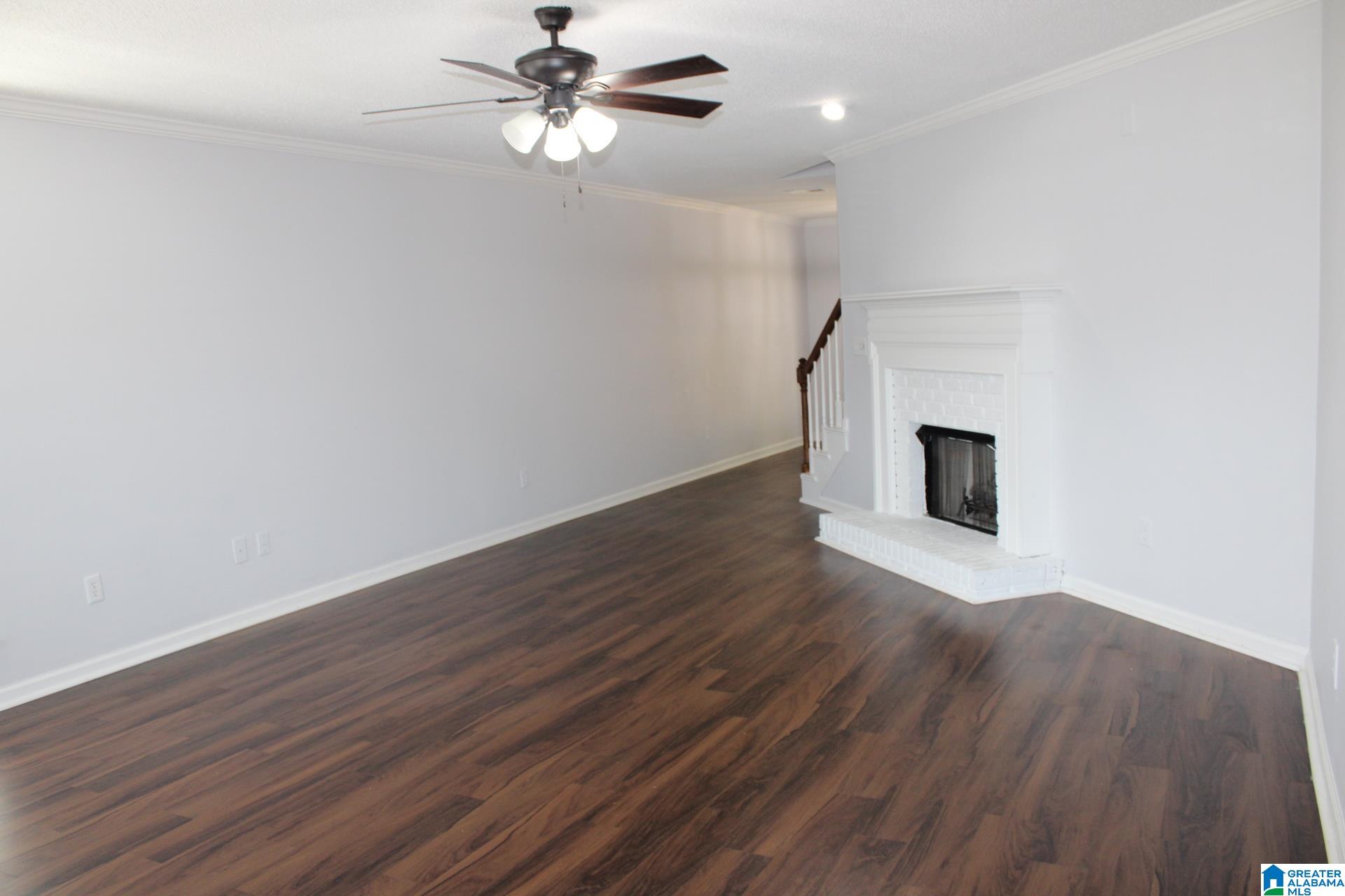 264 Warwick Lane Alabaster, AL 35007 - Photo 3 of 28