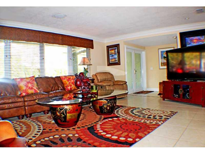 2988 Cadiz Road Boca Raton, FL 33432 - Photo 12 of 20 Family/Great Room