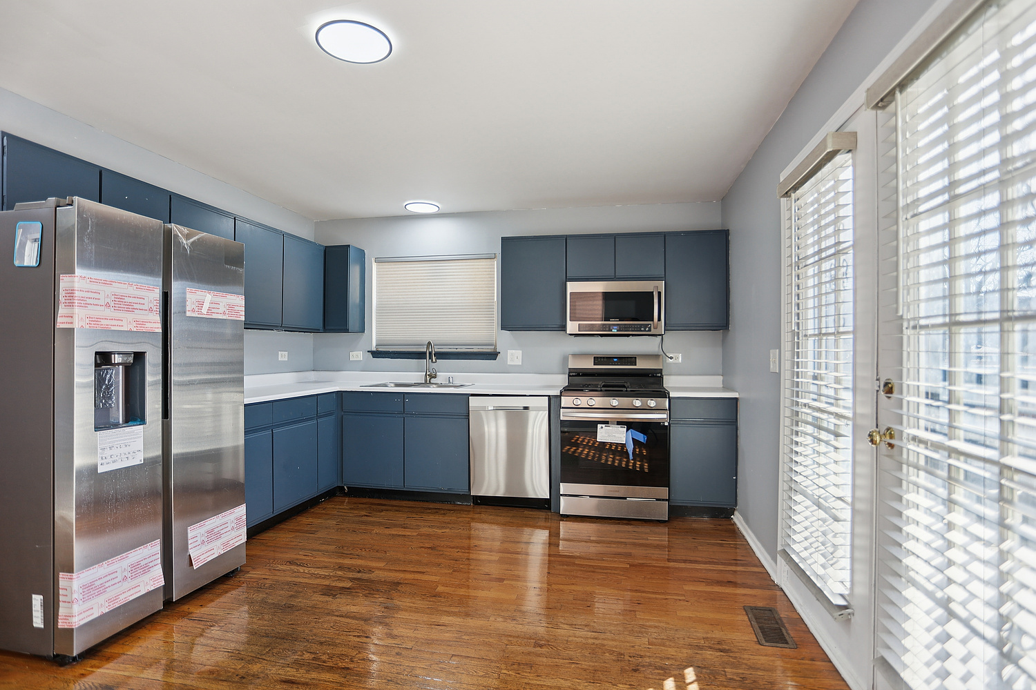 3127 West Fulton Street Chicago, IL 60612 - Photo 2 of 13