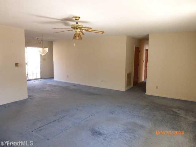 2120 Warf Road Lexington, NC 27292 - Photo 4 of 10 Dining Room.