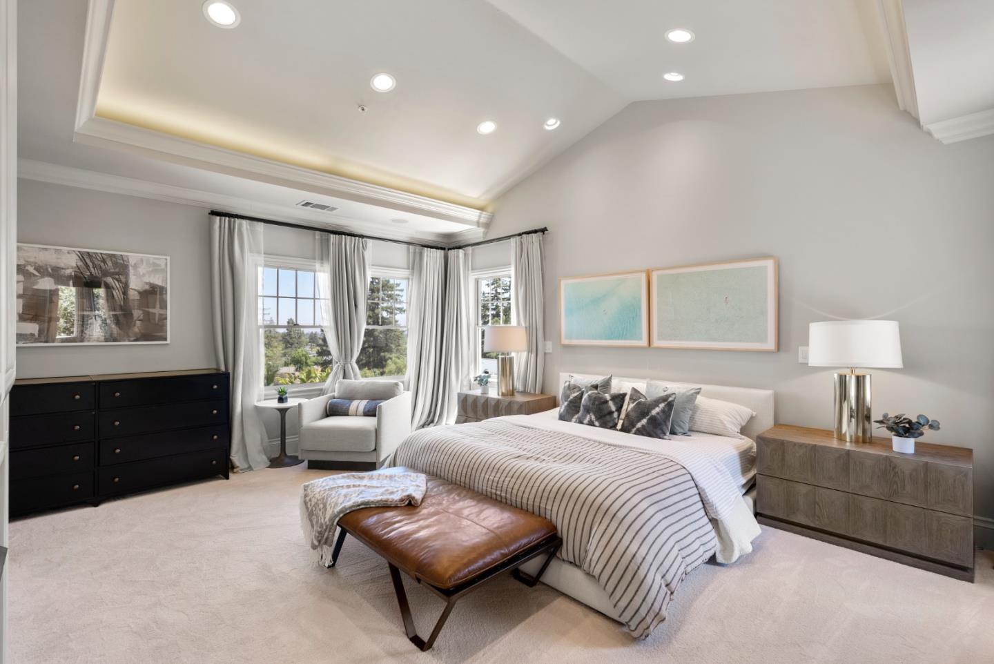 125 Dover Street Los Gatos, CA 95032 - Photo 20 of 49 a bedroom with a bed and a dresser