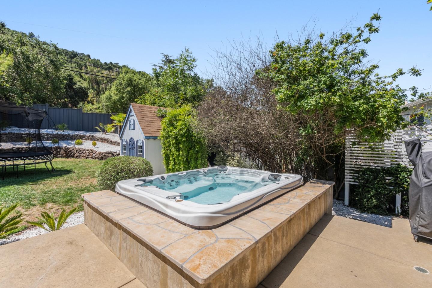 125 Dover Street Los Gatos, CA 95032 - Photo 35 of 49 a view of a backyard with swimming pool and furniture