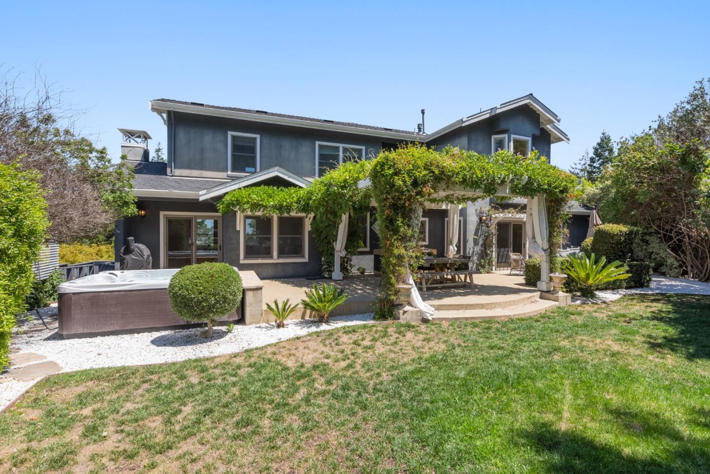 125 Dover Street Los Gatos, CA 95032 - Photo 39 of 49 a view of a house with backyard and porch