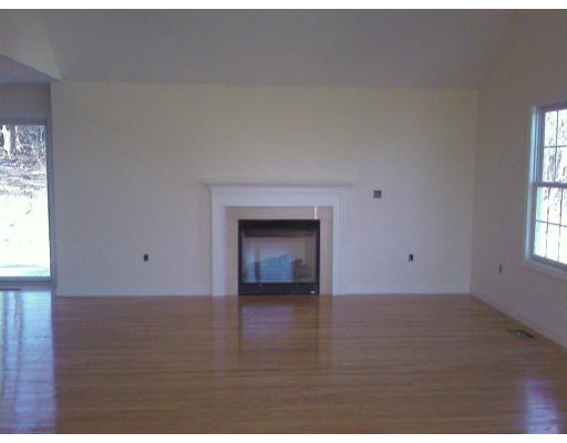 5 Grandview Road Billerica, MA 01821 - Photo 13 of 18