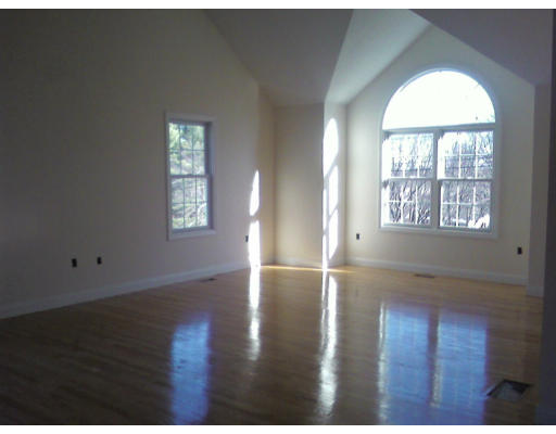5 Grandview Road Billerica, MA 01821 - Photo 9 of 18