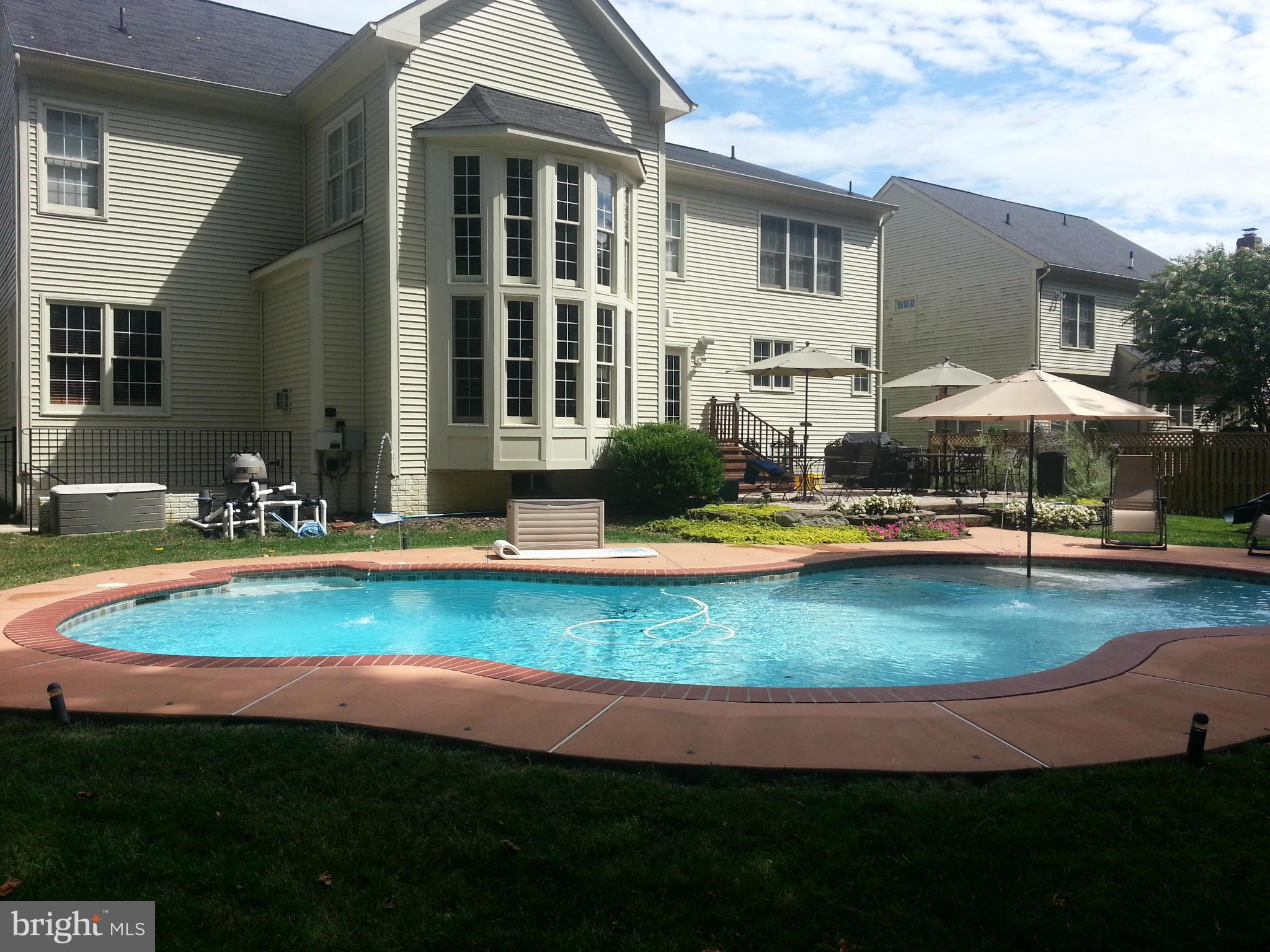 542 Coover Road Annapolis, MD 21401 - Photo 2 of 20 Exterior (Rear)