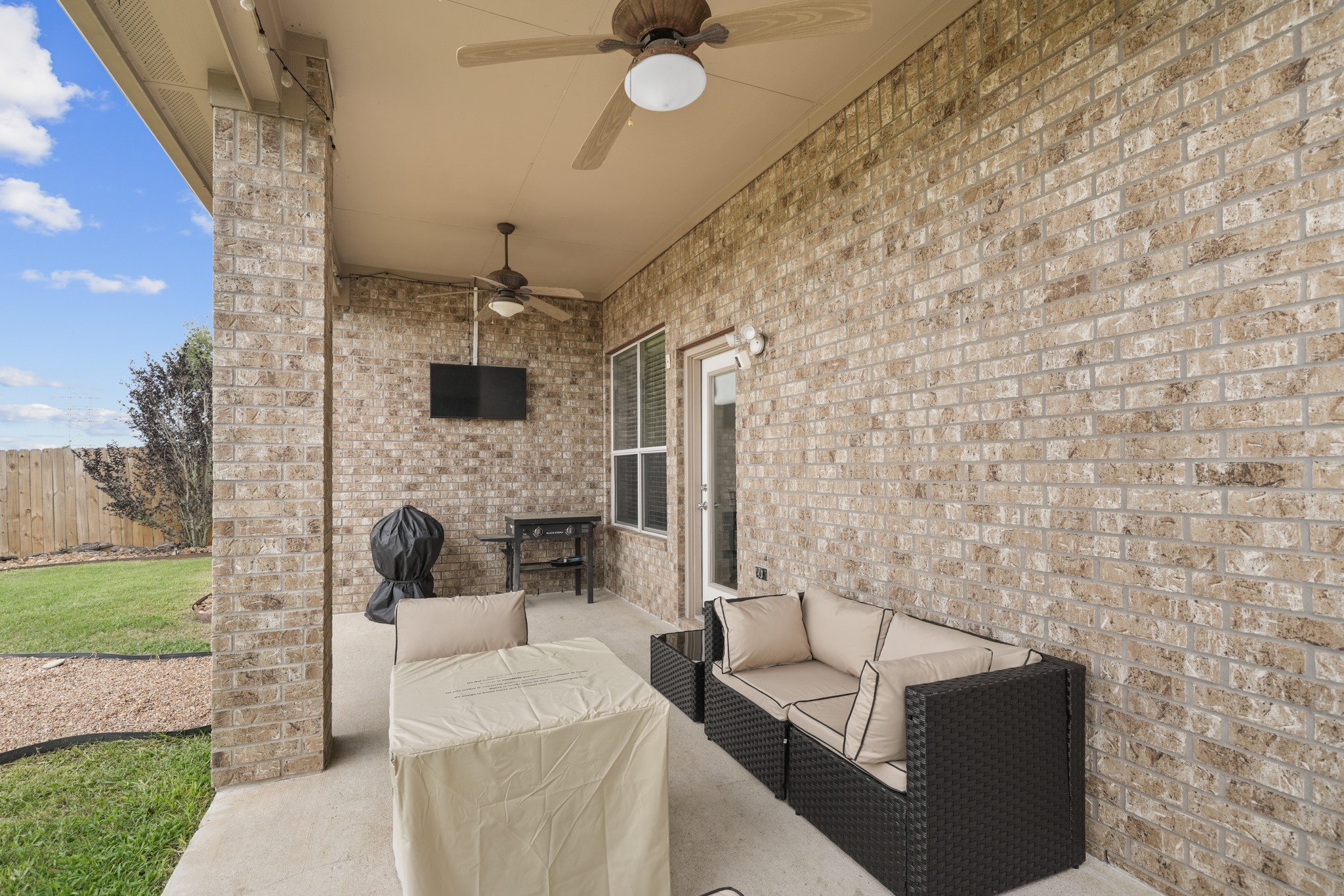 9411 Silver Ridge Drive Rosharon, TX 77583 - Photo 21 of 27
