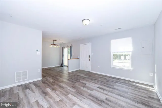 $2,650 | 161 Heathfield Drive, Frederick, MD 21702