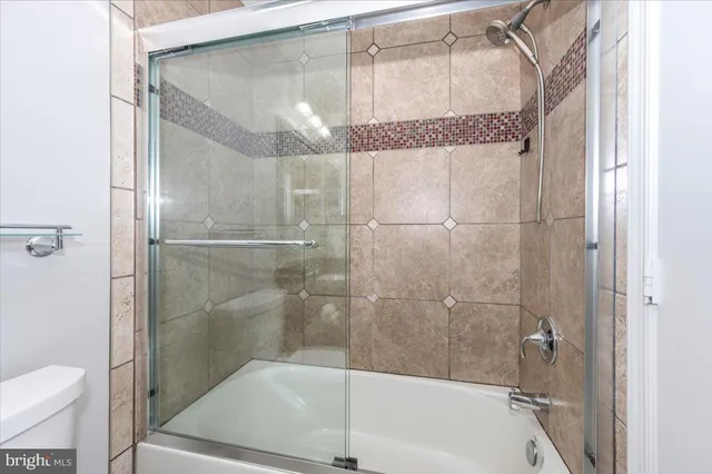 $2,650 | 161 Heathfield Drive, Frederick, MD 21702