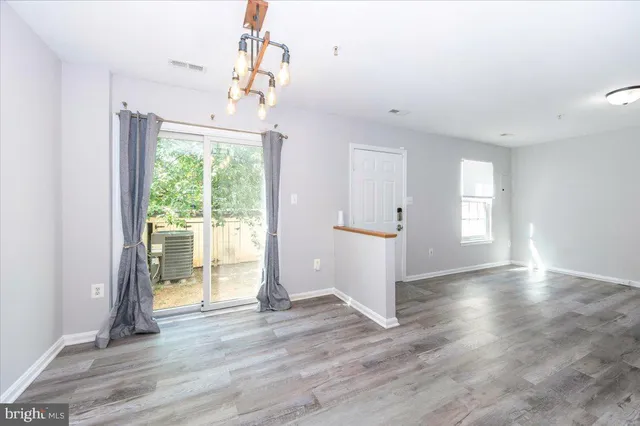 $2,650 | 161 Heathfield Drive, Frederick, MD 21702