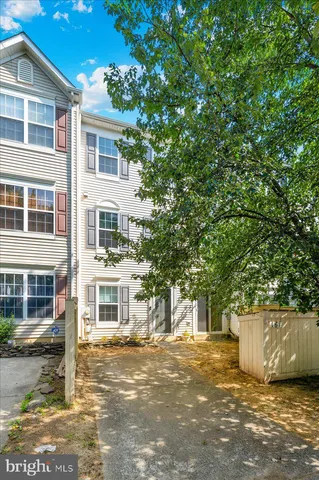 $2,650 | 161 Heathfield Drive, Frederick, MD 21702