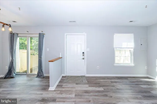 $2,650 | 161 Heathfield Drive, Frederick, MD 21702