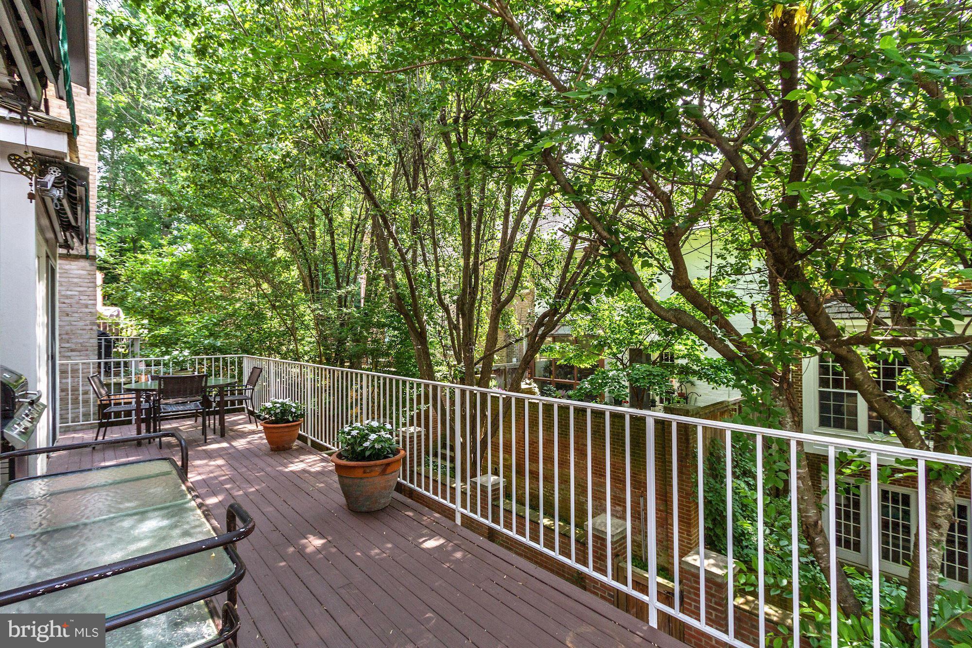8029 Quarry Ridge Way Bethesda, MD 20817 - Photo 29 of 30 Exterior (Rear)
