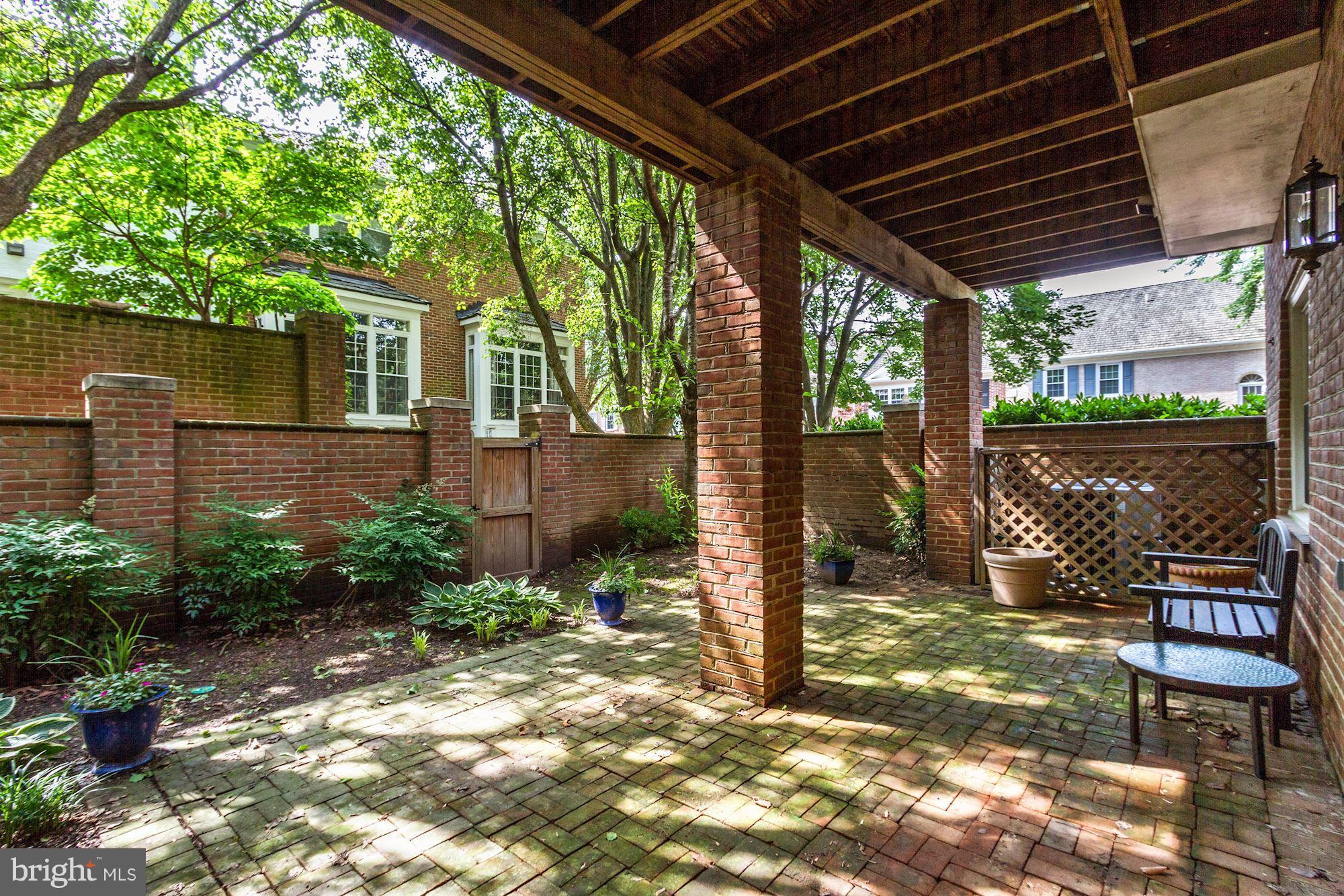 8029 Quarry Ridge Way Bethesda, MD 20817 - Photo 30 of 30 Exterior (Rear)