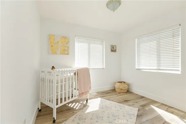 $1,399,900 | 229 La Verne Avenue, Long Beach, CA 90803