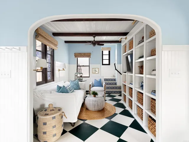 $1,675,000 | 1008 South Ditmar Street, Oceanside, CA 92054