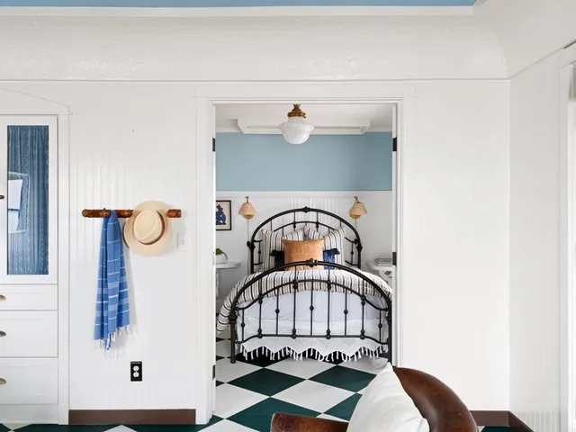 $1,675,000 | 1008 South Ditmar Street, Oceanside, CA 92054