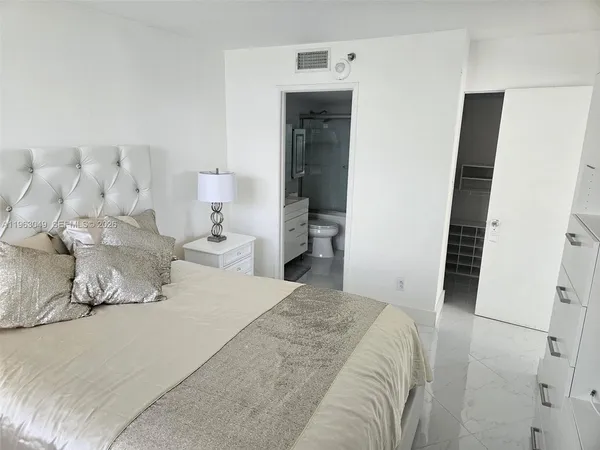 $3,500 | 770 Claughton Island Drive, Unit 602, Miami, FL 33131