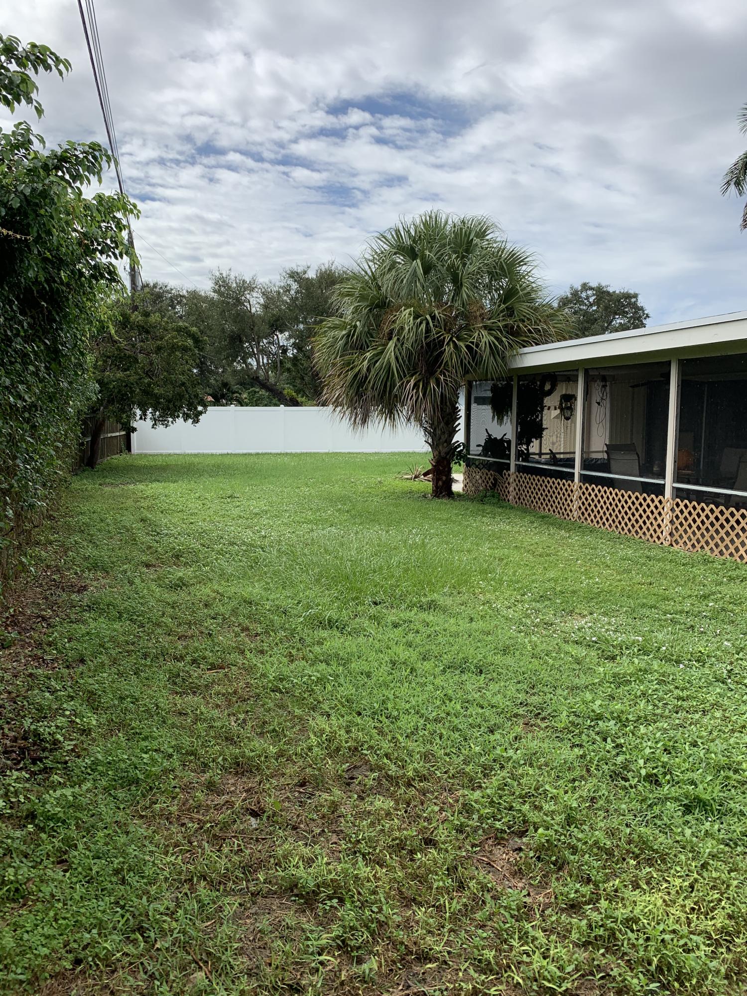 816 Southwest 2nd Street Boca Raton, FL 33486 - Photo 3 of 6 Back Yard