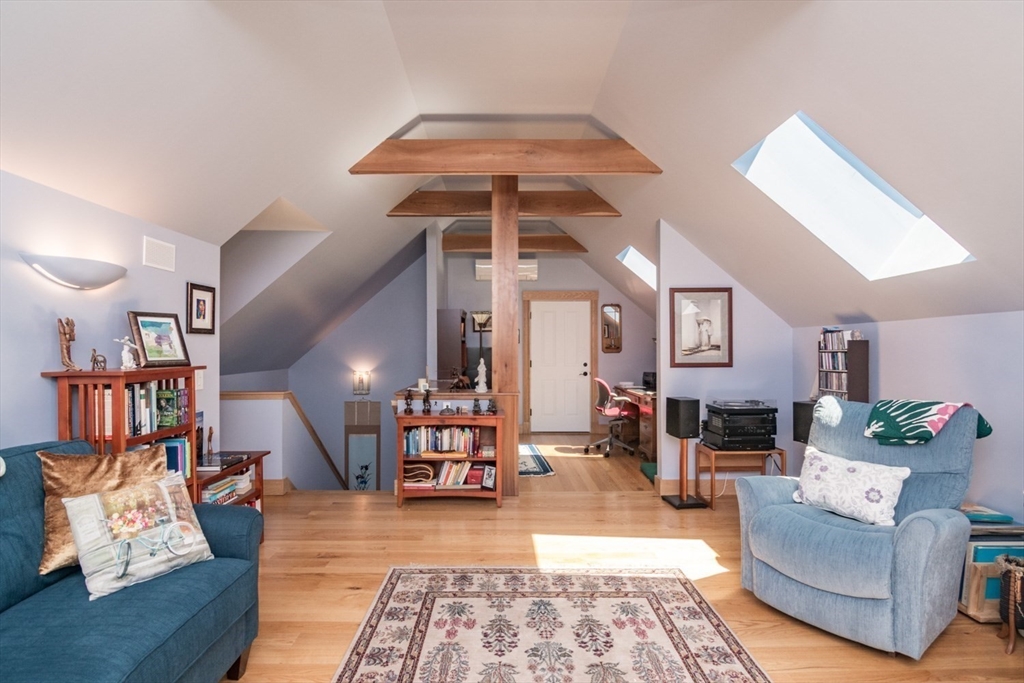 474 Little Mohawk Road Shelburne, MA 01370 - Photo 19 of 42