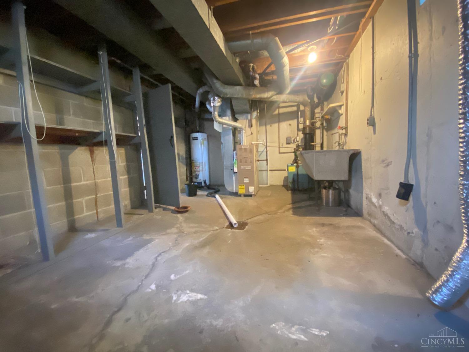 7996 Stillwell Road Cincinnati, OH 45237 - Photo 20 of 25