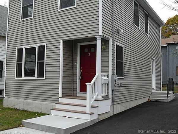 $449,000 | 3 Willow Street, Milford, CT 06460