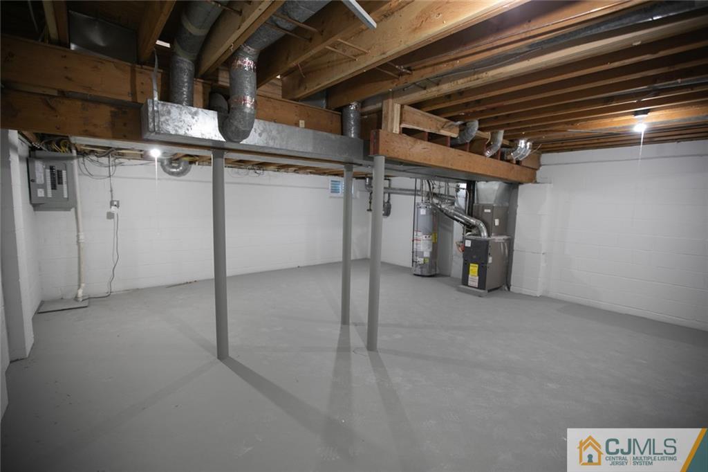 3707 Hana Road Edison, NJ 08817 - Photo 34 of 36