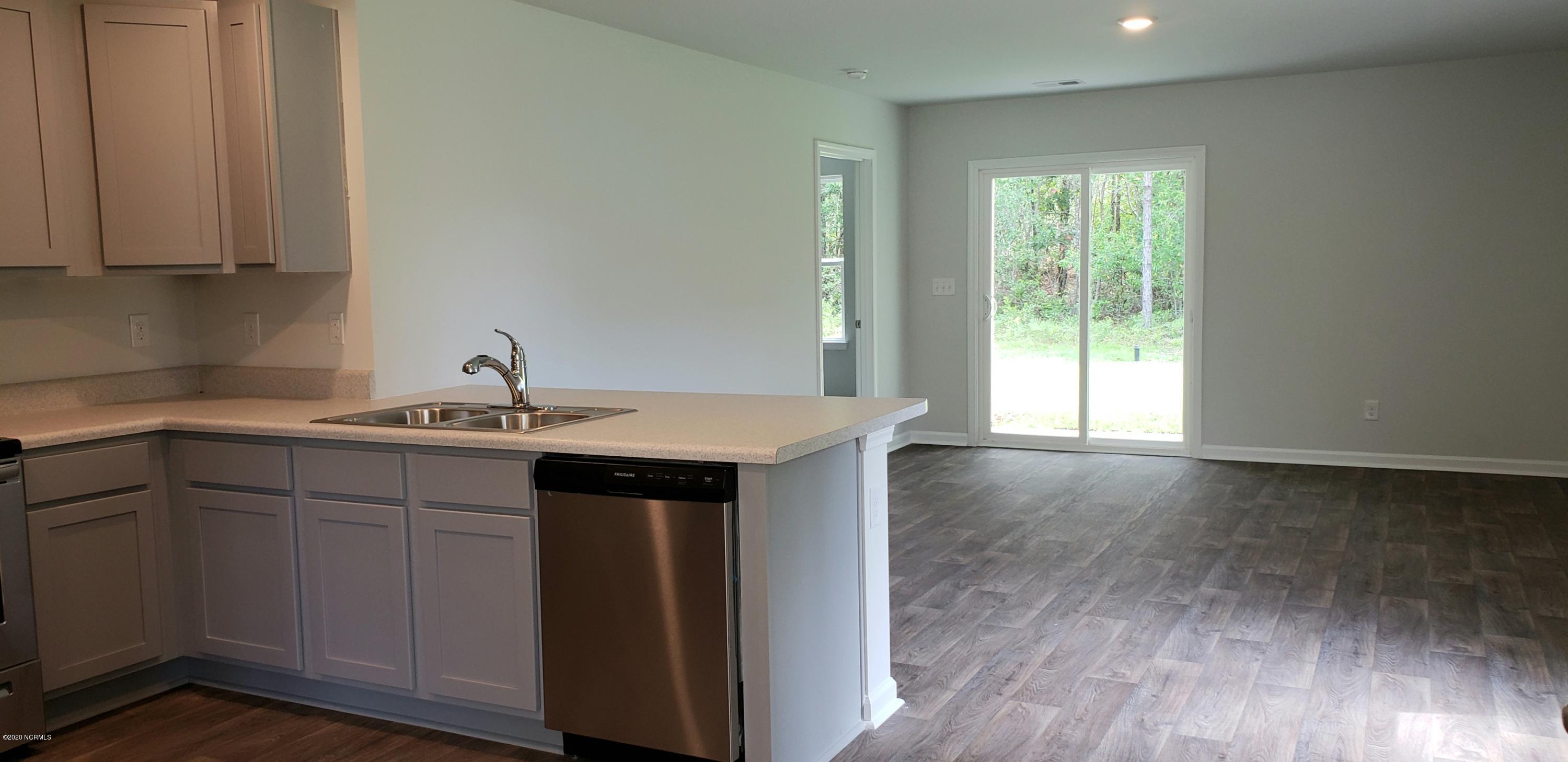 402 Ellis Road Southeast, Unit LOT #49 Bolivia, NC 28422 - Photo 12 of 21 ACTUAL HOME PHOTO
